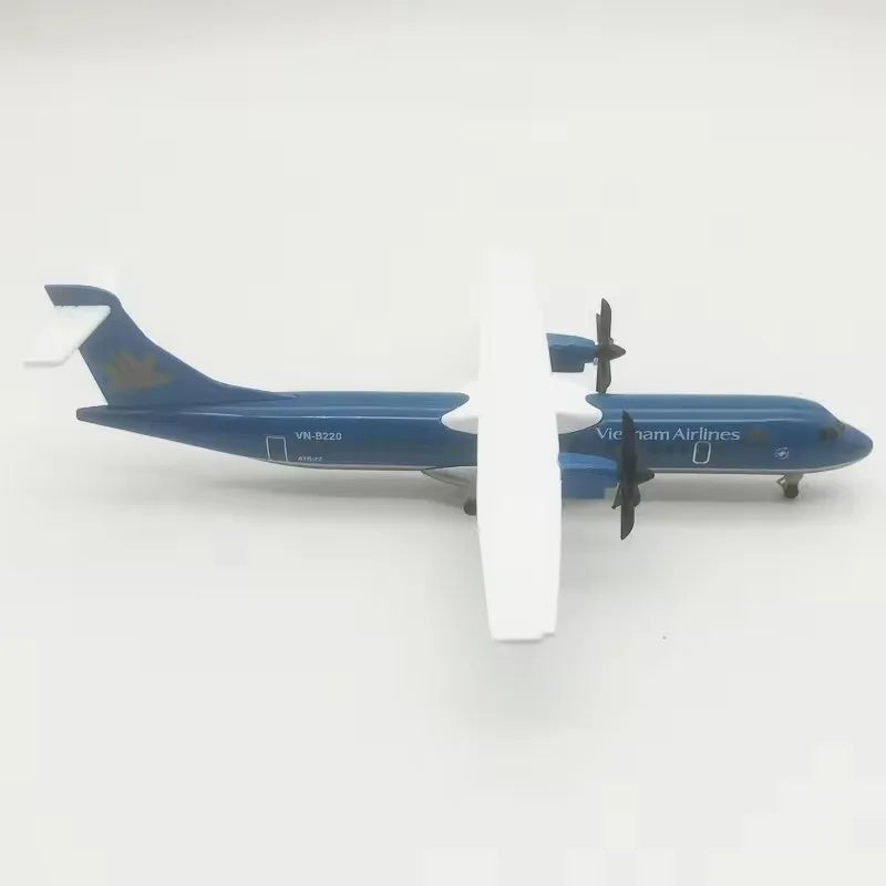 20CM Diecast Alloy Model Vietnam/Korea ATR Airlines Aircraft With Landing Gear And Propeller Airplane Collection Display Fans