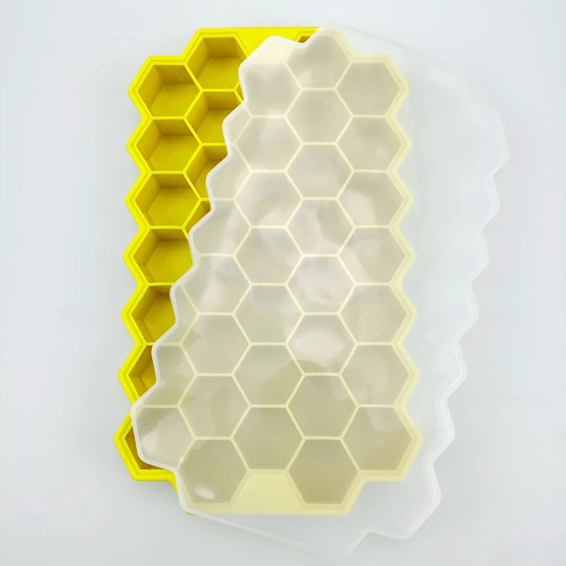 4/2/1PCS Silicone Ice Cube Mold 148 Cube Large-capacity Ice Trays Food Grade Ice Maker BPA Free Reusable Ice Maker with Lids