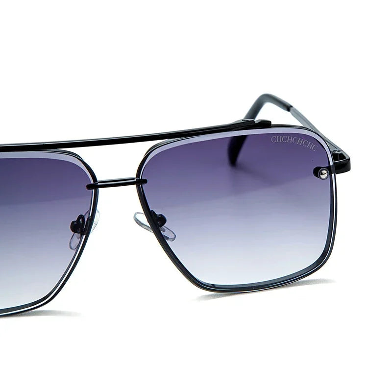 CH Elegant Large Frame Luxury Sunglasses Women Fashion Beach Classic Simple Light Versatile Eyewear