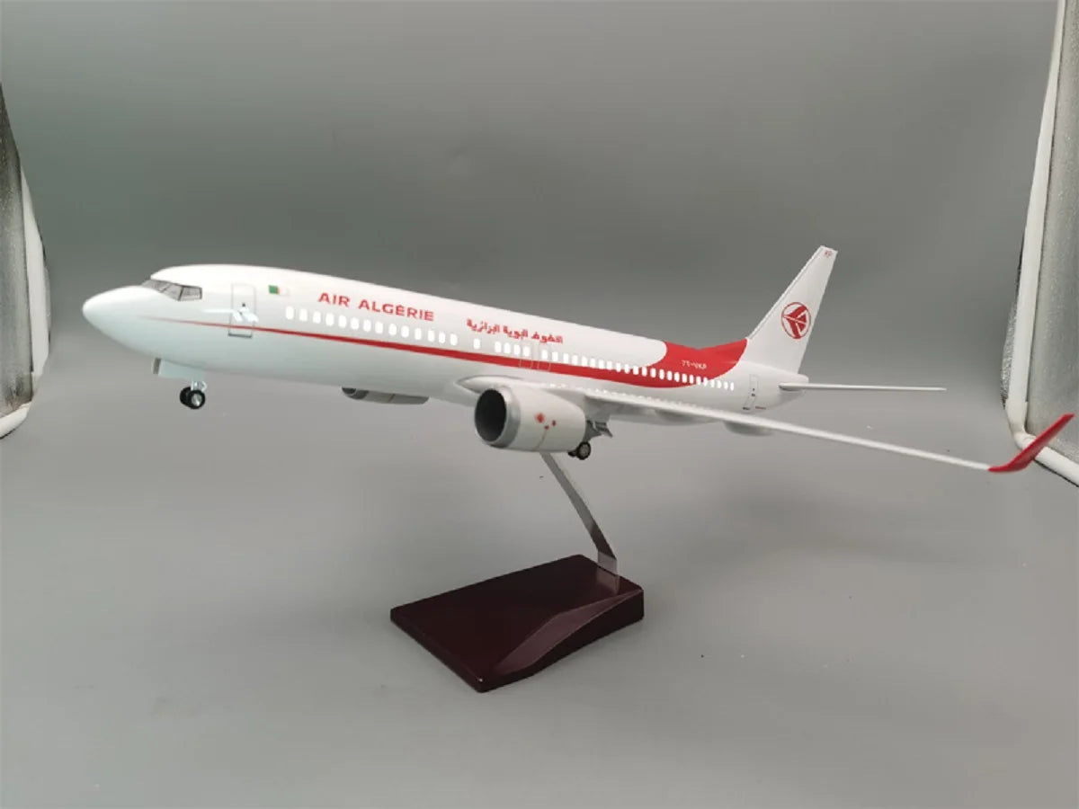 Display 737-800 Air Algerie Airlines Aircraft Model Toys 47cm Resin Miniature Plane W Light and Wheel Diecast Airplanes Collecti