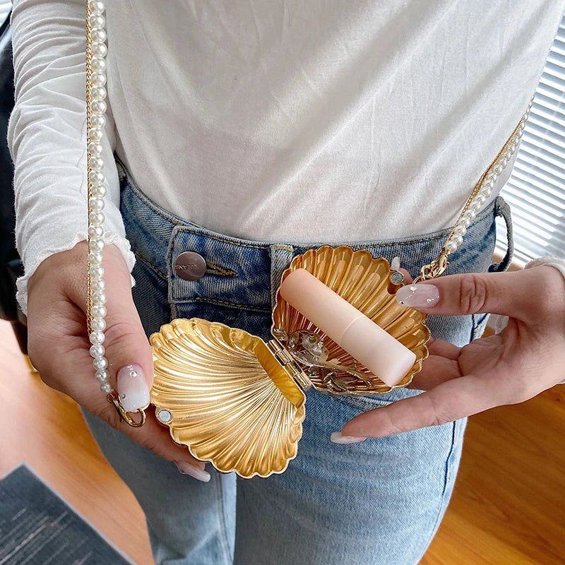 2025 New Summer Lipstick Bags For Women Fashion Pearl Mini Purse Crossbody Bag High Quality Gold Shell Bag Designer Shoulder Bag