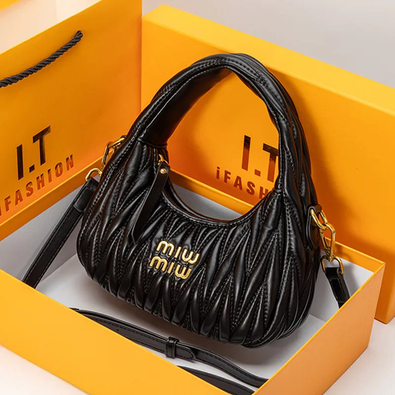 2026 New Wrinkle Wrist Crescent Bag, Niche Light Luxury Underarm Bag, High-End Bowling Bag
