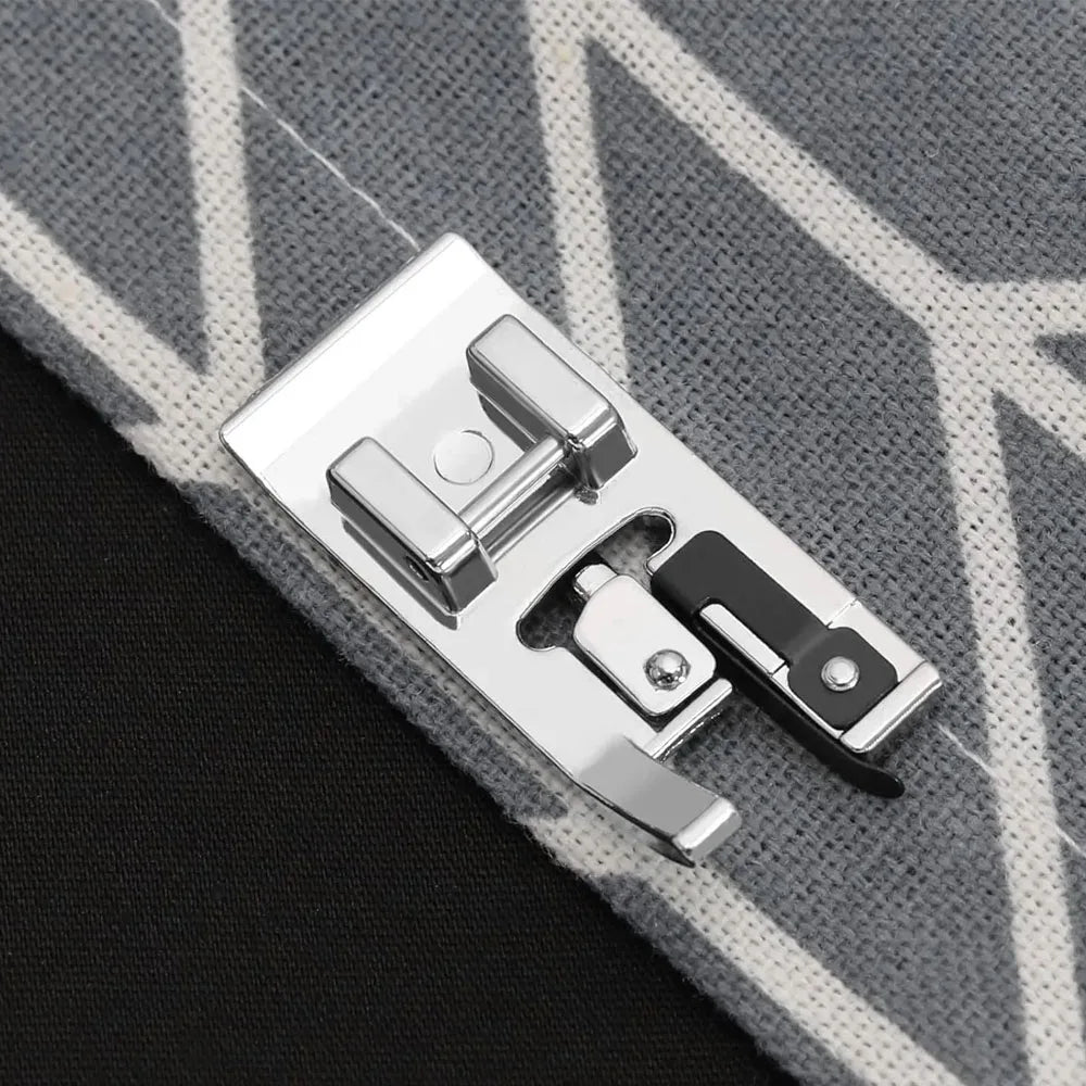 1PC Overlock Overcast Sewing Machine Foot SA135 Fits All Low Shank Snap-On Singer, Brother, Babylock, Janome, Juki, New Home