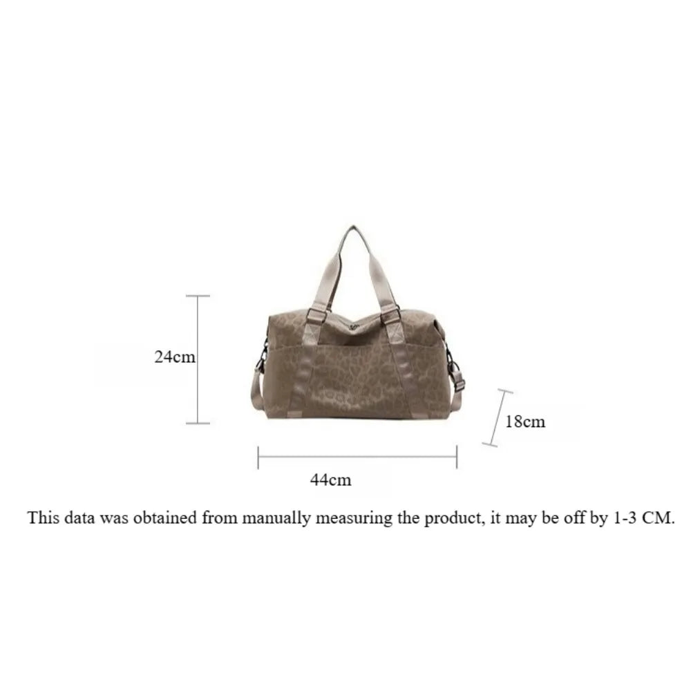 Large Capacity Leopard Print Travel Duffle Bag Lightweight Waterproof Handbag Portable Gym Bag for Short Trip Swimming