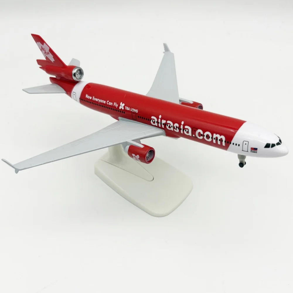 20cm Diecast Alloy Plane Airasia Cargo MD-11 Aircraft Model Replica Miniature Airplane With Wheels Souvenir Toy Gift For Display