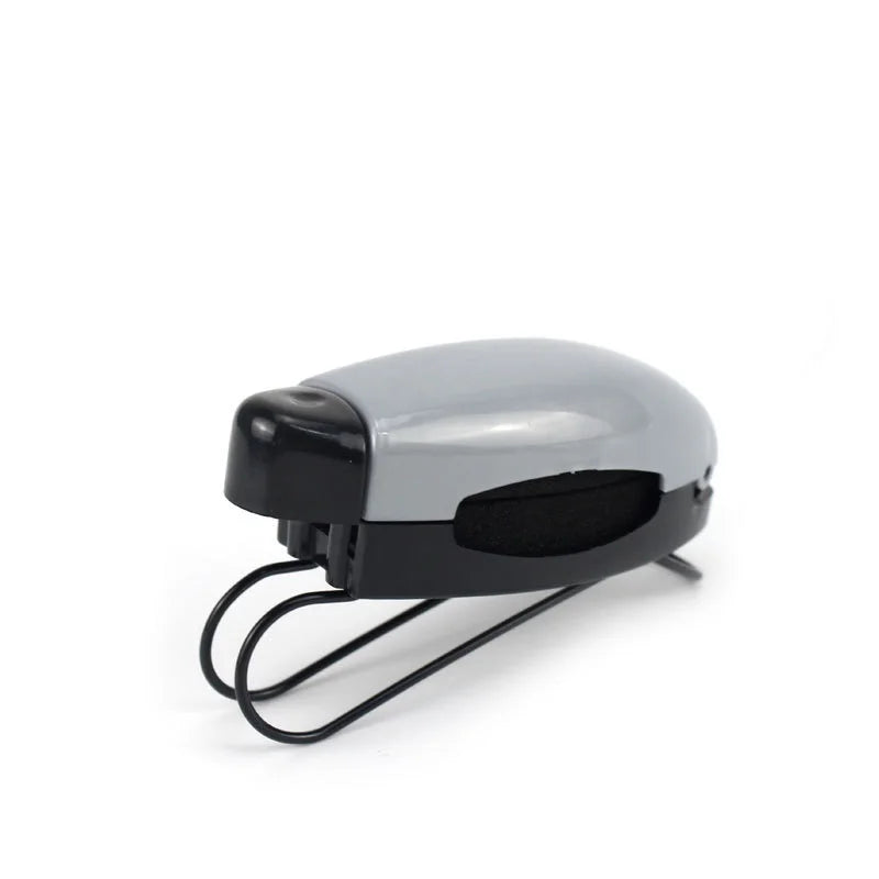Universal S-type Car Glasses Clip Sun Visor Sunglasses  Eyeglasses Card Pen Holder Clip Auto Ticket Holder Auto Case