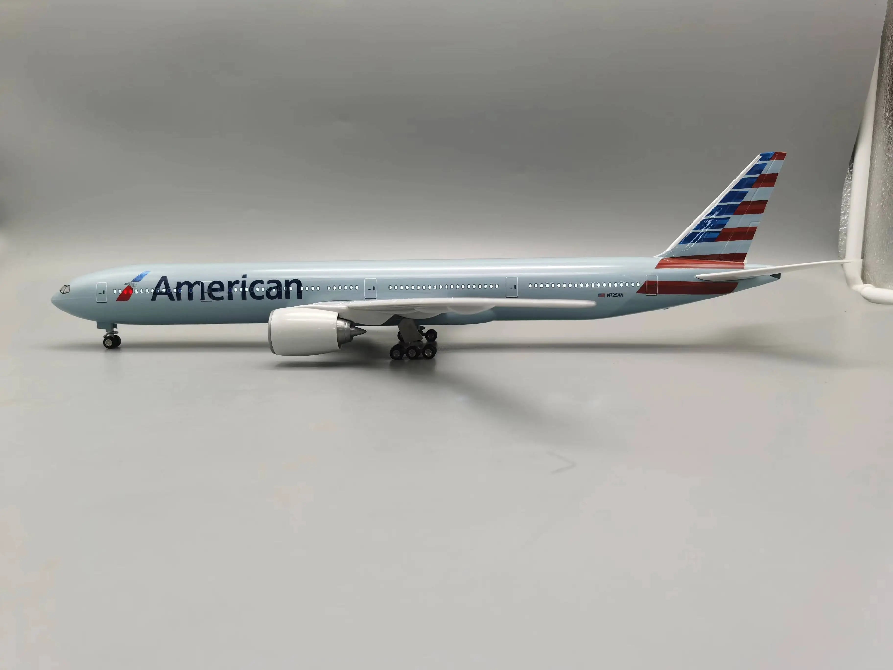 Toy Light With Wheel Landing Gear Airplane 43CM 1/130 B777 America Airlines Model Diecast Resin Plane Collection Display Gifts