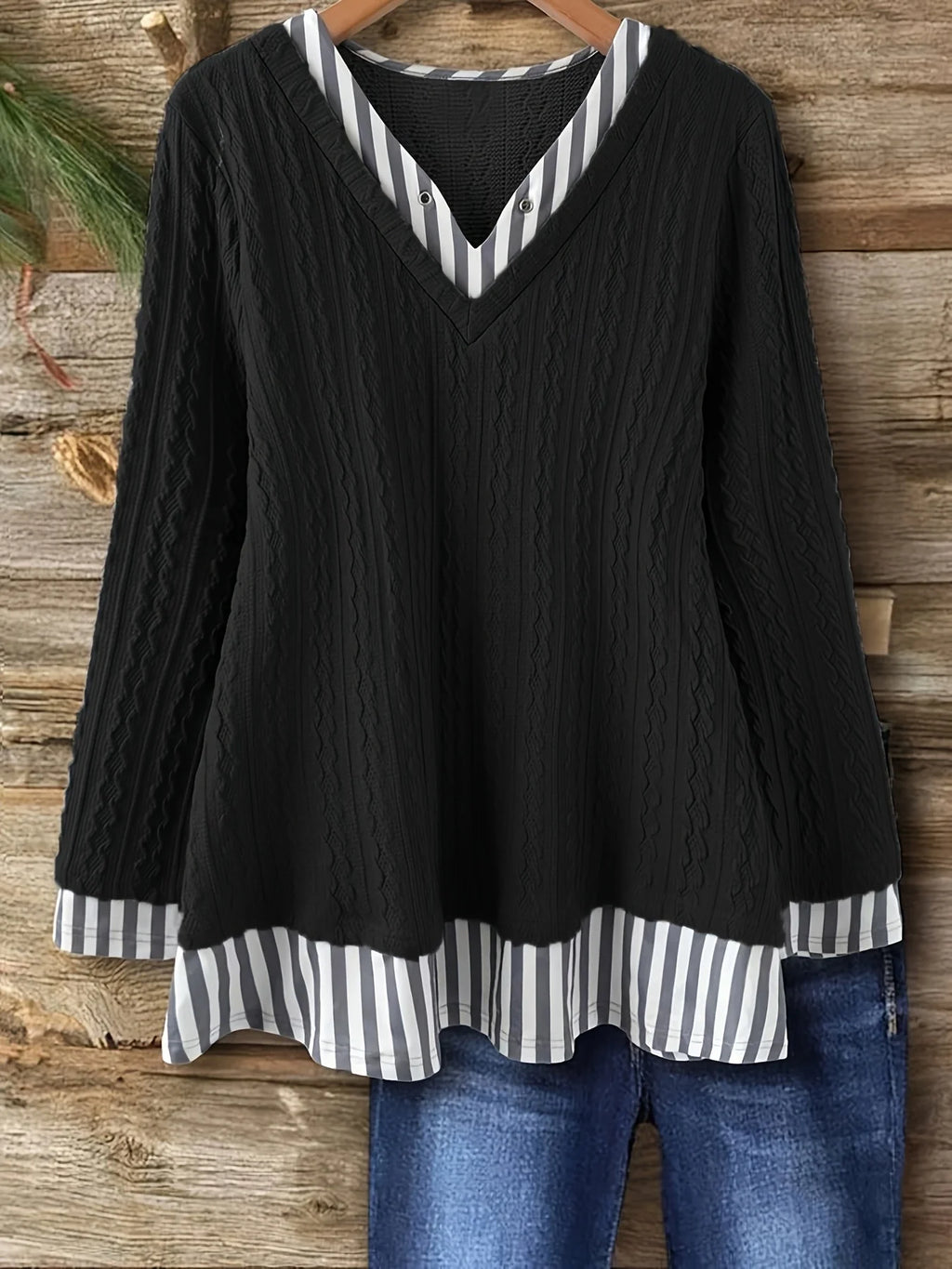 Plus Size Women Striped V-Neck Long Sleeve Casual Loose T-Shirt