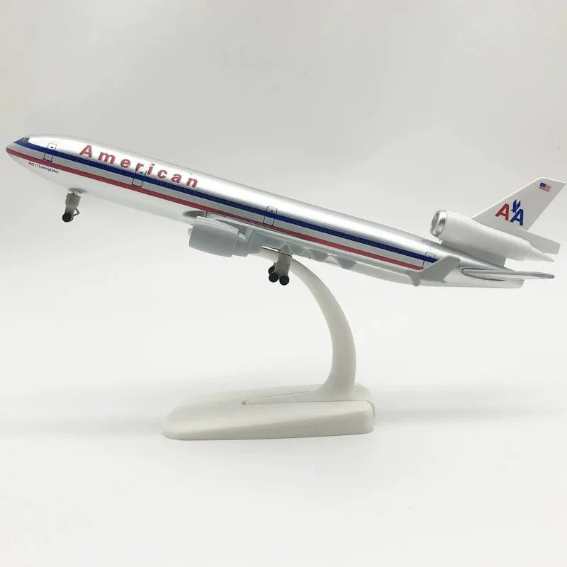 MD-11 Series Scale Aircraft 20cm South Korea MD11 UPS KLM Airways Metal Alloy Model Boys Toys Display Collection Aviation
