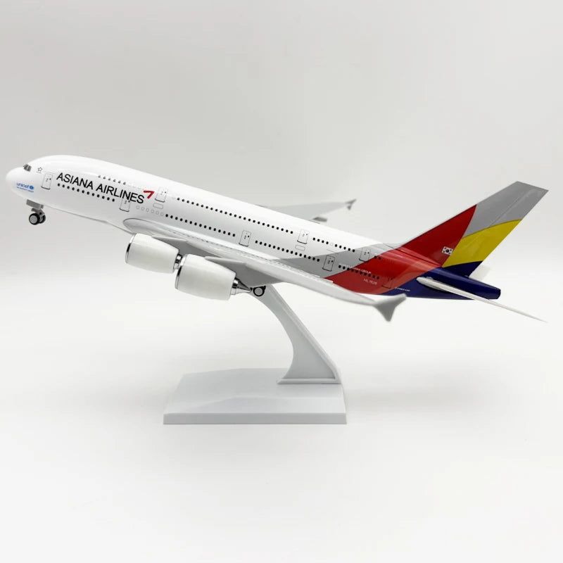 30cm Asiana A380 Airplane Model Toy Kit 1/240 Scale Diecast Resin Airplane Model With Stand Wheel For Display Collection or Gift