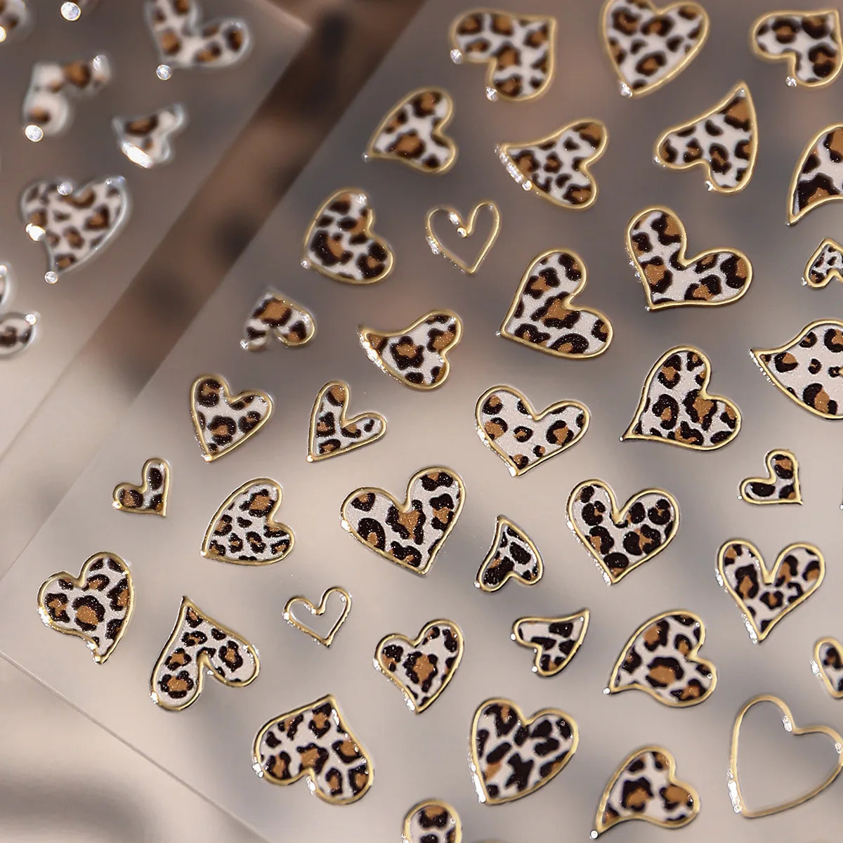 Vintage Leopard Print Heart Nail Stickers, Metallic Pink Leopard DIY Decor, Euro-American Style Asymmetrical Heart Nail Art