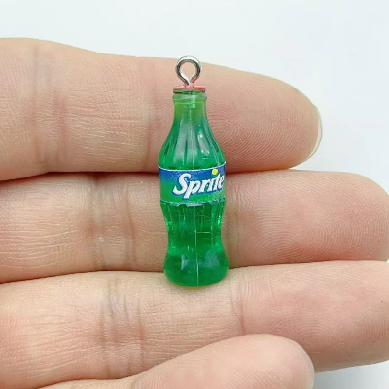 10Pcs Random Mixed Mini Liquor Bottle Resin Charms Simulation Drink Bottle Pendant DIY Handmade Jewelry Keychain Accessories