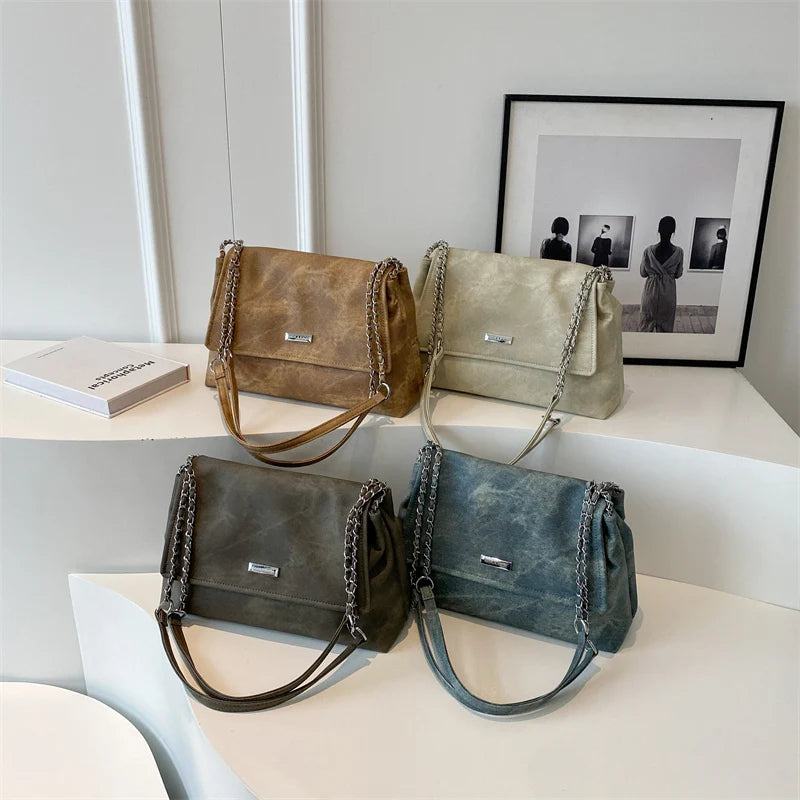 2025 Winter LEFTSIDE Vintage Chain Leather Handbags Women Simple Tote Bag Casual Travel Crossbody Shoulder Bag