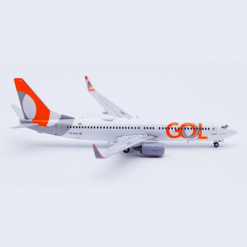 XX40133 Alloy Collectible Plane Gift JC Wings 1:400 GOL Linhas Aereas Boeing B737-800 Diecast Aircraft Model PR-GUQ With Stand