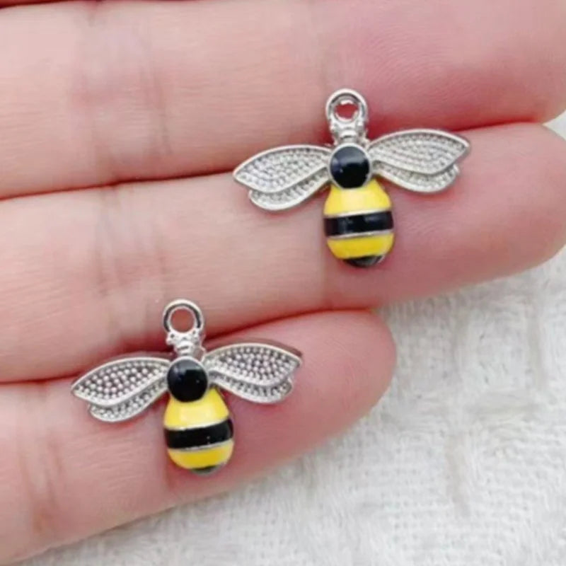 10pcs Cartoon Bee Anime DIY Alloy Drip Oil Pendant Accessories Phone Case Patch Decoration