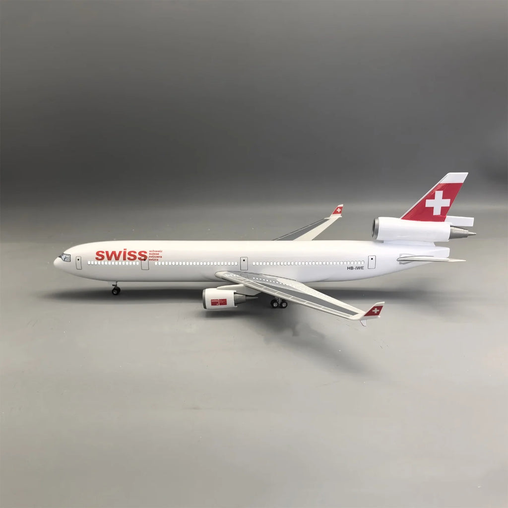 Swiss Airline MD11 Model Airplanes 1/85 Scale Plane 47CM Diecast Resin with Light Wheel Landing Gear Collection Toys for Boy