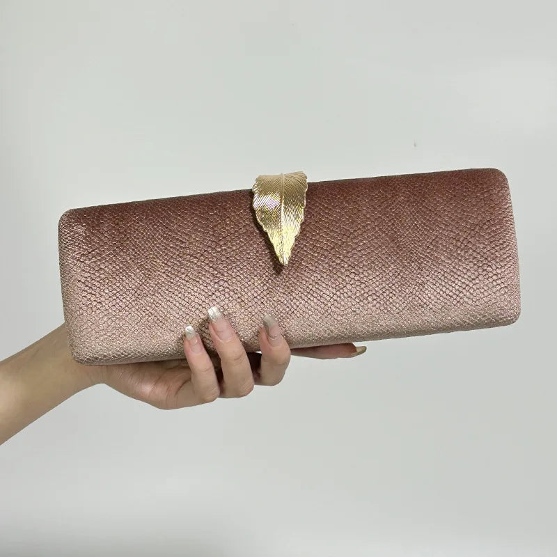2023 New Velvet Women Wedding Dinner Cluth Bags Laves Clutch Long Purse Dinner Wallets With Chain Drop Shipping
