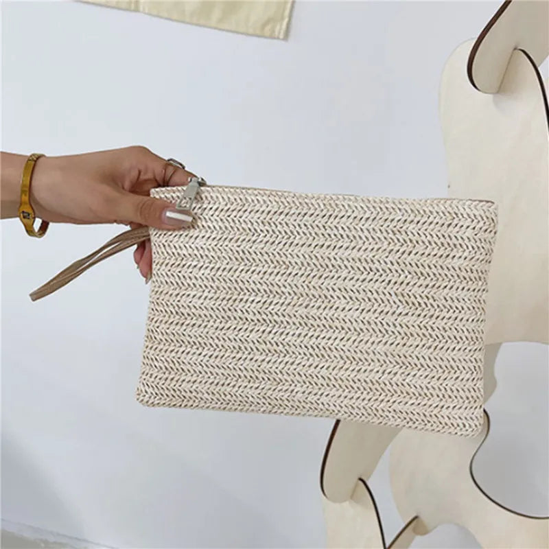 Clutch Bag for Women Handmade Backpack Fashion Ladies Wristlet Girl Phone Solid Straw Woven Coin Purse Beach Wallet Fresh Sweet