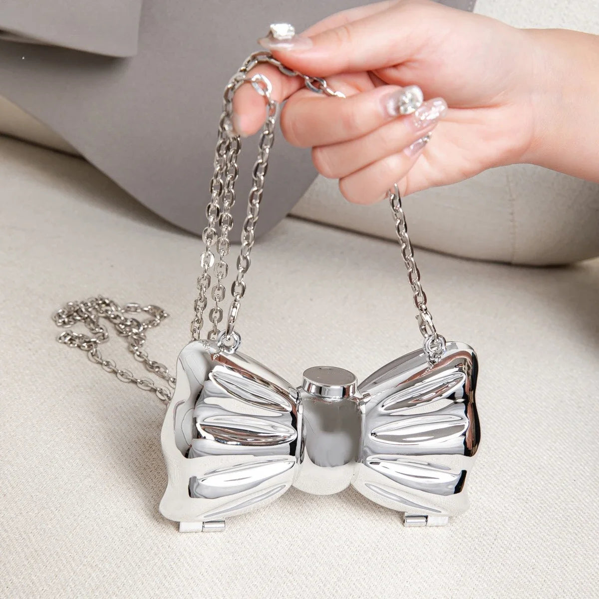 Women's Luxury Designer Bow Acrylic Clutch Bag  with Chain Mini Crossbody Handbag for Party Evening Gold Silver Bags for woman