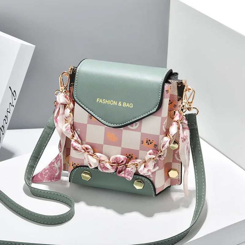 Mobile Phone Bag Women's New Summer Fashion Mini Bag Fashion Single Shoulder Crossbody Good-looking Suitable Daily Collocation