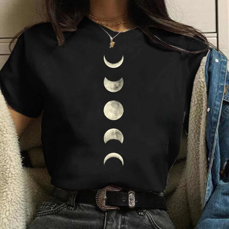 New Fashion Black Tops Funny Female T-shirt Casual Tee Woman Clothes Y2k Cute Tops Moon PrintWomen Harajuku Summer T Shirt Girl