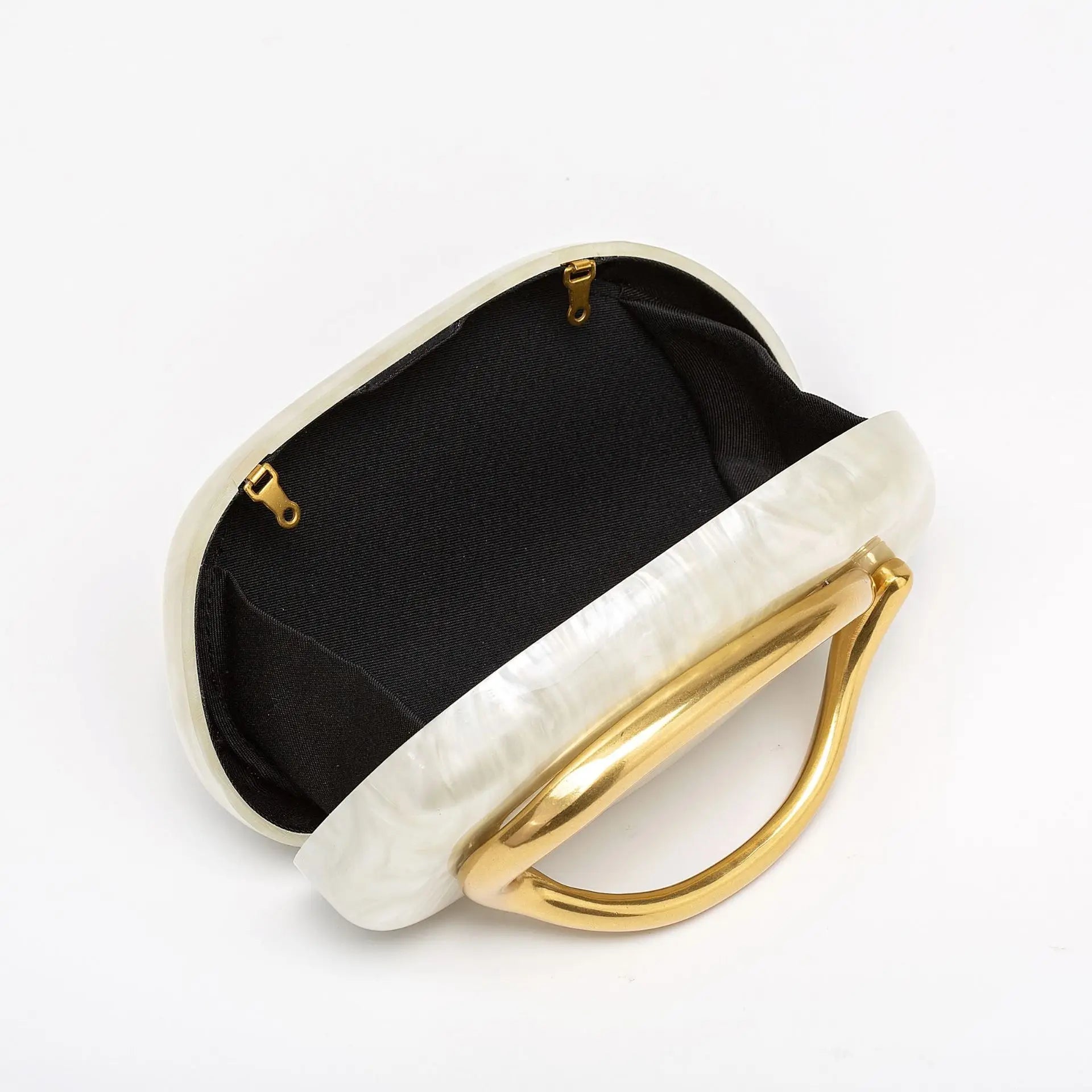 Ladies Shoulder Cross-bag Shaped Shell Acrylic Bag Elegant Lady Fashion Wedding Dinner Clutch Bag Party Purse Bag New Dinner Bag