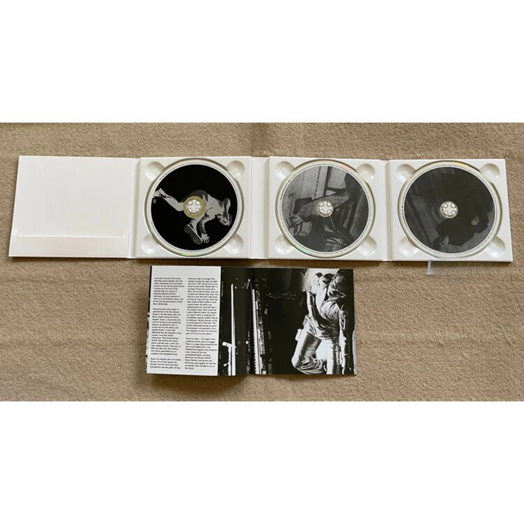 Pop Music Greatest Hits Compilation CD Spanning 3 Decades of Classic Tracks From 1970-2002 for Fans To Relive Legendary Melodies