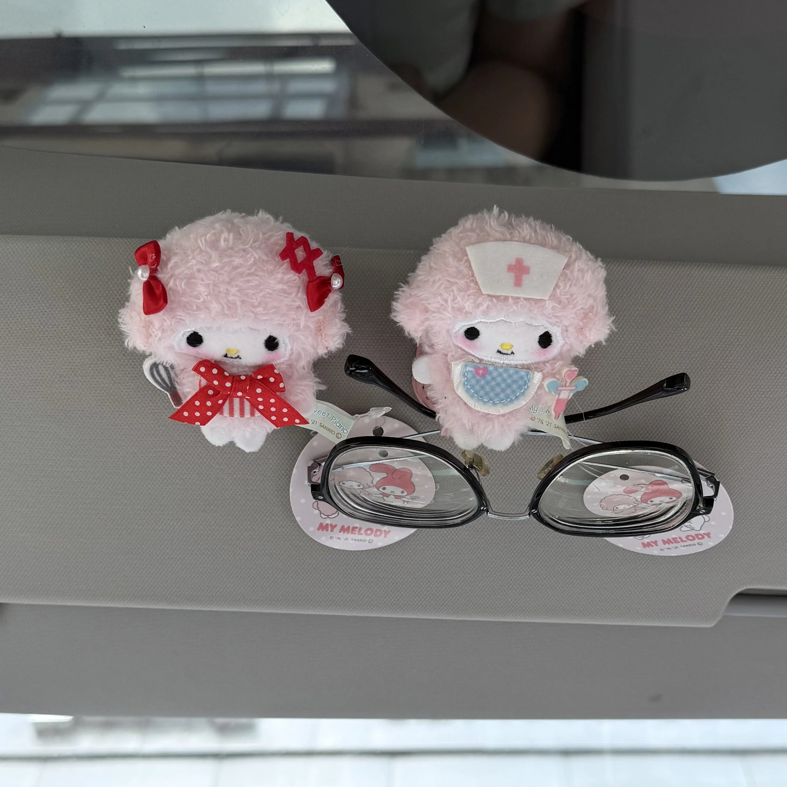 Sanrio Melody Car Auto Sun Visor Glasses Box Sunglasses Clip Card Ticket Holder Fastener Pen Case Eyeglasses Clips Accessories