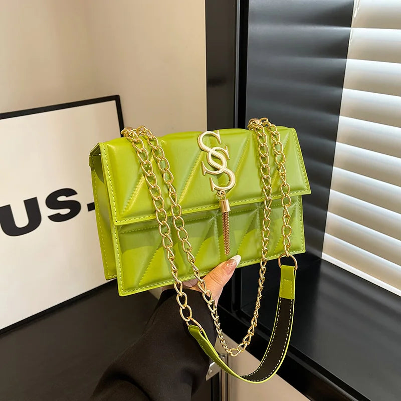 Fashionable Elegant  Argyle Quilted Small Square Bag Exquisite Metal Letter Tassel Diagonal Cross Bag Commuter Shoulder Bag