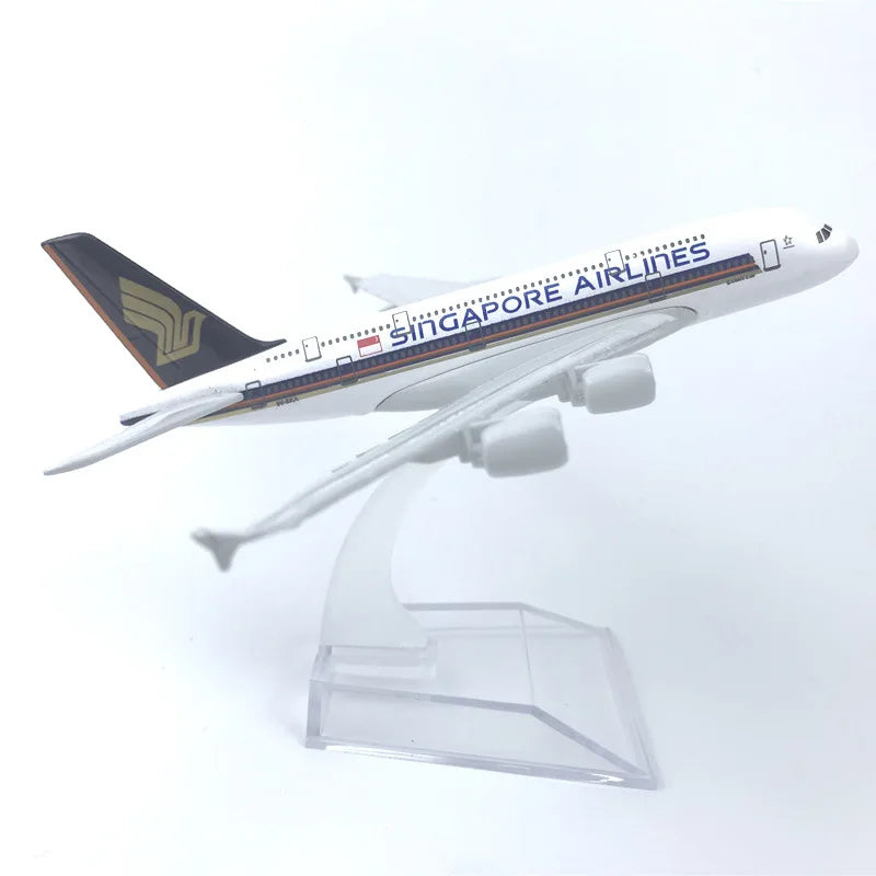16cm Airline Models Singapore Airlines A380 /A350 /B747 Model Airplane Diecast Metal 1/400 Scale Toy Planes Collected Gift