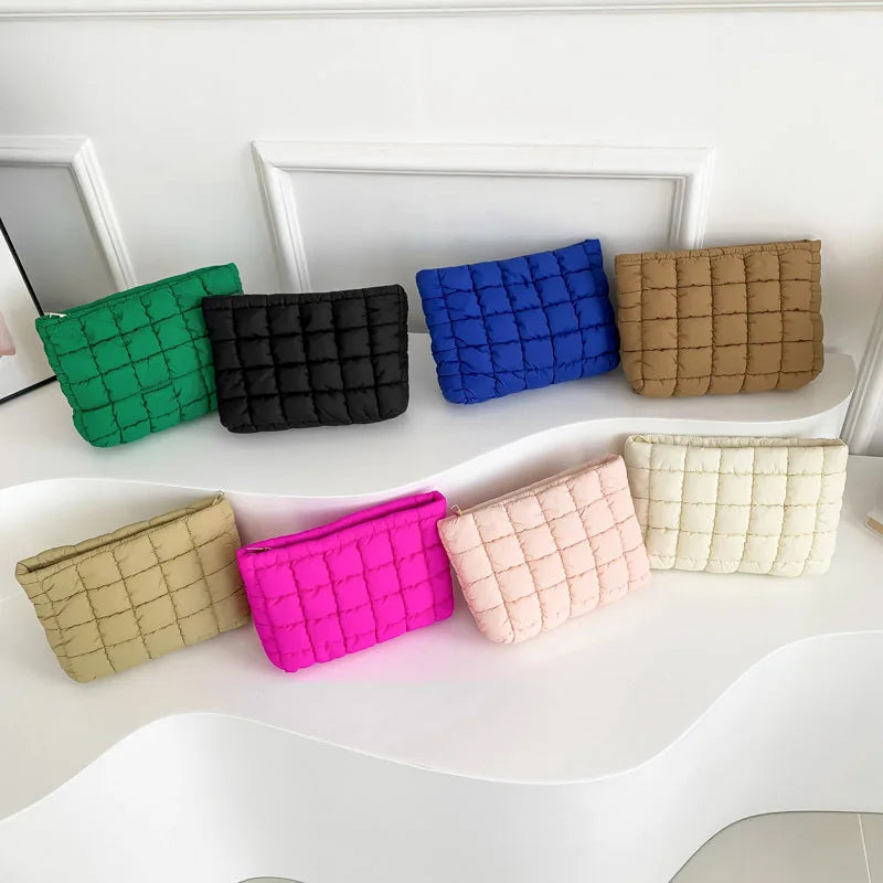 Autumn and Winter Fashionable Pleated Clutch Women Bag, Chic Storage Makeup Bag,  Versatile Stylish Soft Cotton Padded Clutches