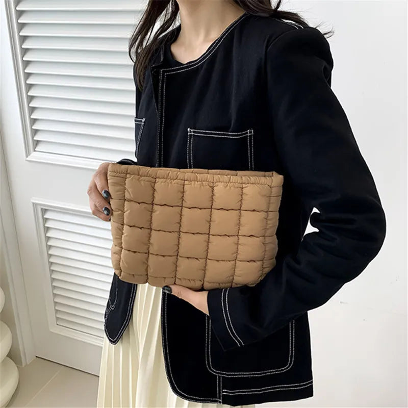 Autumn and Winter Fashionable Pleated Clutch Women Bag, Chic Storage Makeup Bag,  Versatile Stylish Soft Cotton Padded Clutches