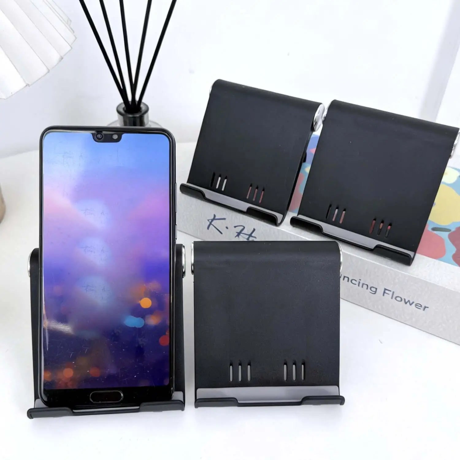Universal Portable Foldable Mobile Phones Holder For iPhone Samsung Xiaomi Mi Huawei Stand Desktop Folding Bracket Mount