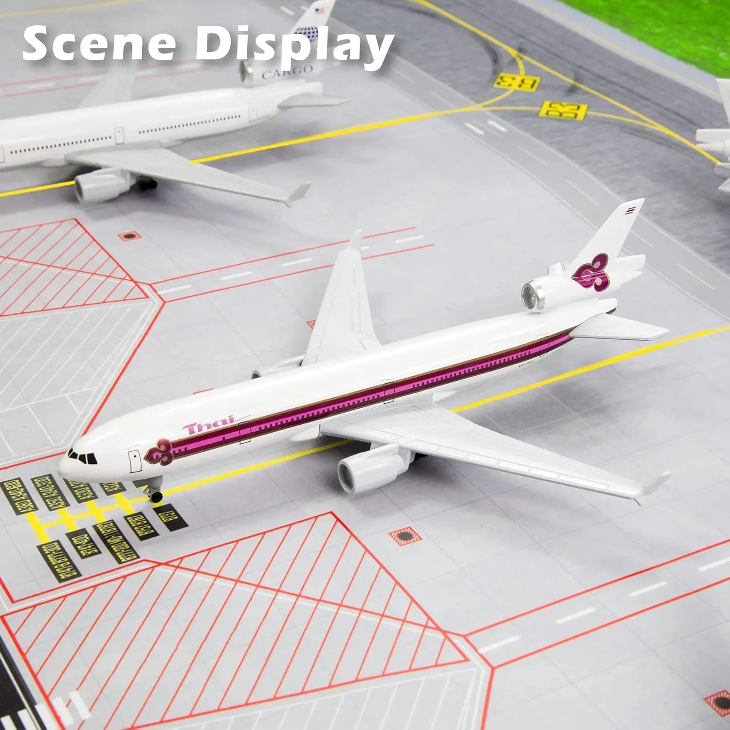 1/300 Scale Airplanes thai MD11 Plane Model Metal Alloy Diecast Aircraft With Wheels Base Authentic Collectible Gift
