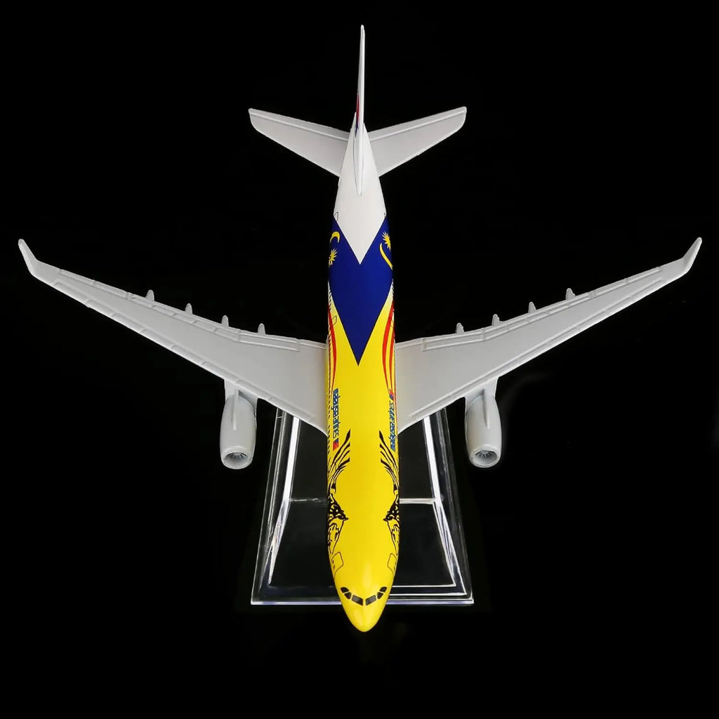1/400 Scale Malaysia Yellow Tiger A330 16cm Alloy Airplane Model Toy Kit with Stand for Collections and Displays or Boys Gift
