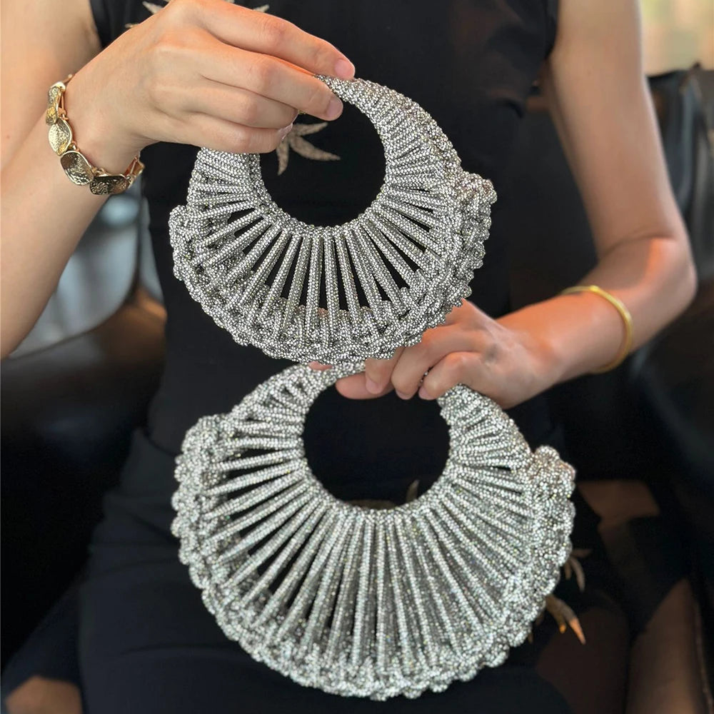 Glitter Shiny Diamond Clutch Purse Women Handbag Luxury Handmade Circular Bag Wedding Party Banquet Bag Fashion Evening Bag