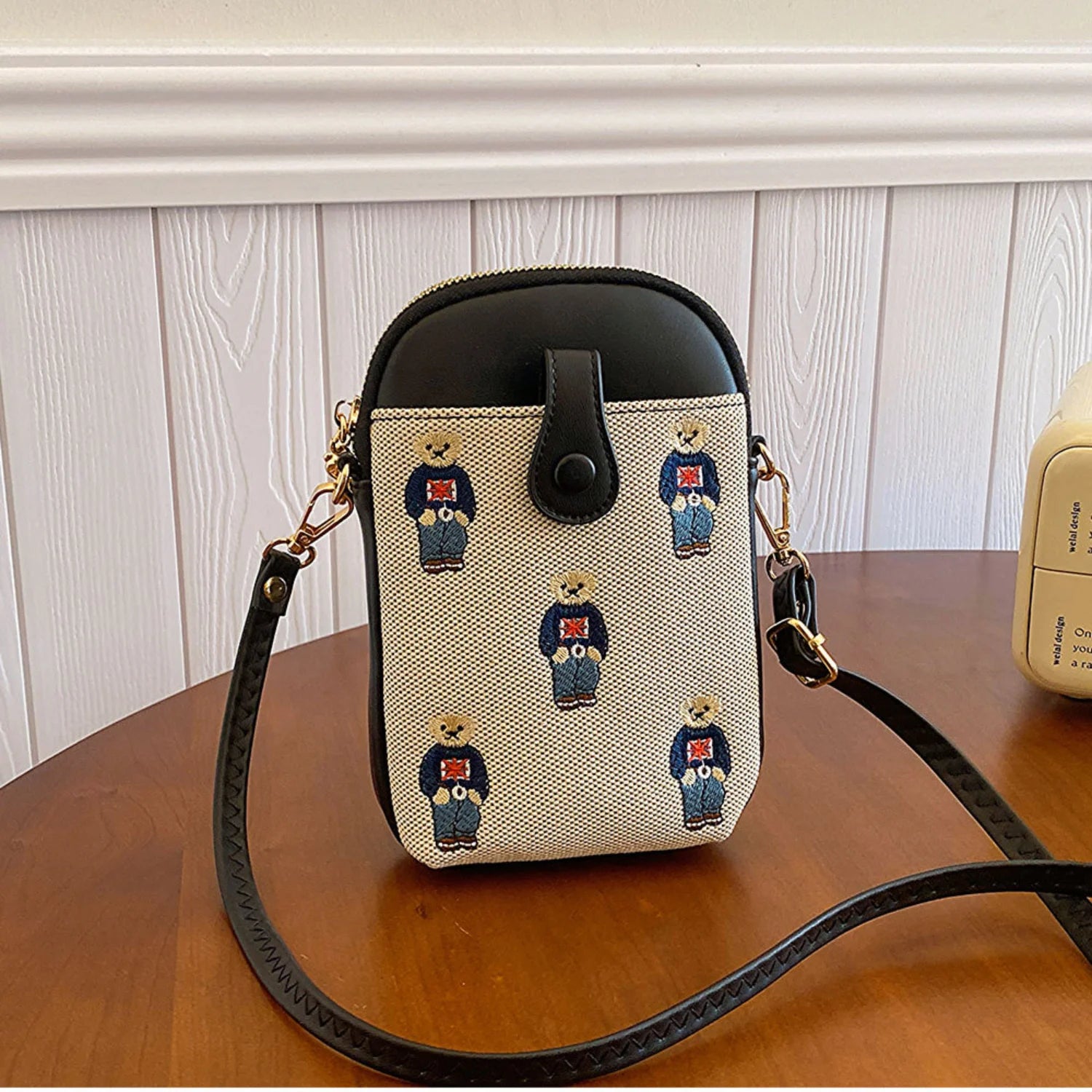 Canvas Embroidered Bear Mobile Phone Bag for Women Large Capacity Crossbody Bag with Compartments