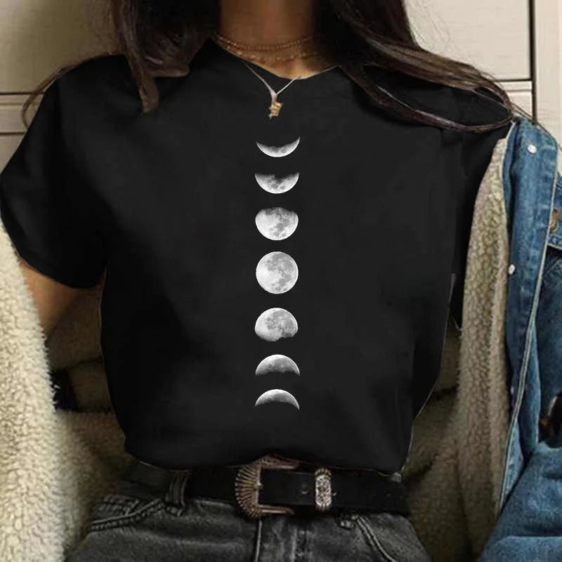 New Fashion Black Tops Funny Female T-shirt Casual Tee Woman Clothes Y2k Cute Tops Moon PrintWomen Harajuku Summer T Shirt Girl