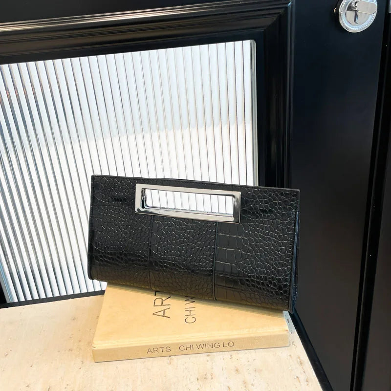 Fashion Crocodile Emboss PU Leather Clutch for Women Black Evening Bags Metal Grip Handle Tote Handbag Envelope Party Dinner Bag