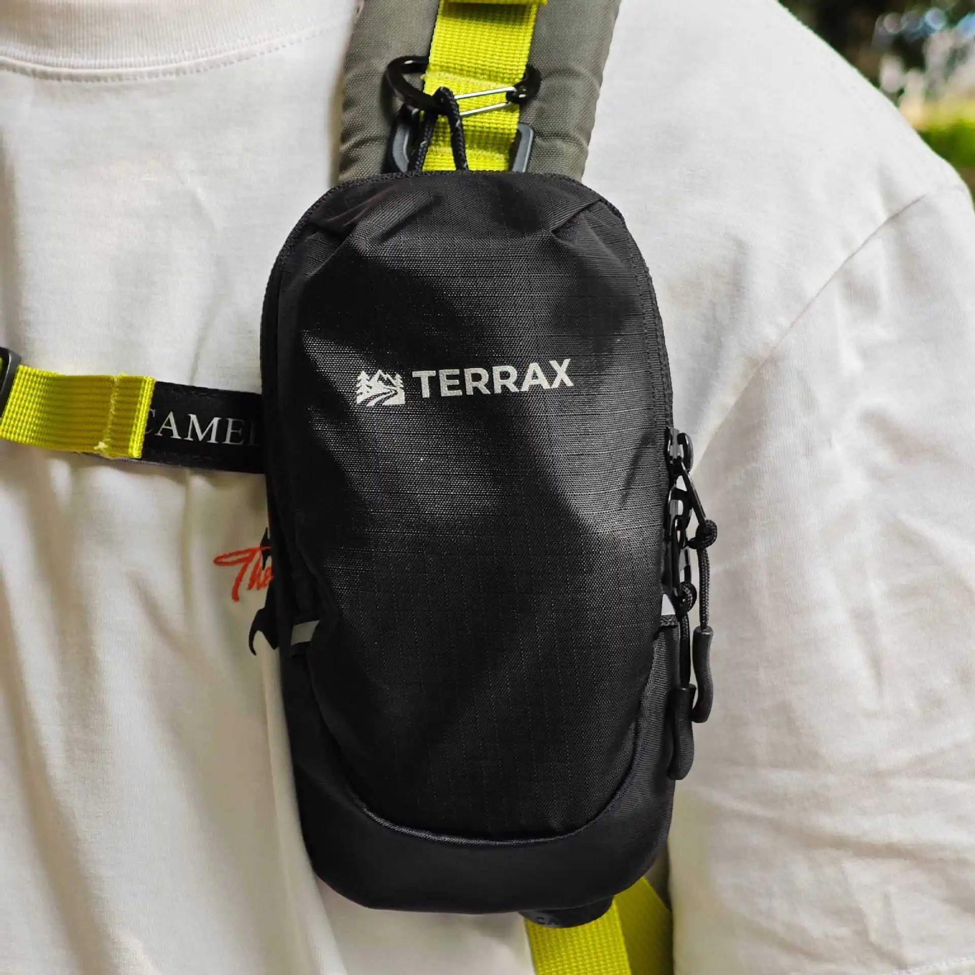 Portable Waterproof Outdoor Phone Pouch Backpack Hanging Bag Cycling Running Mini Shoulder Storage Sling Bag