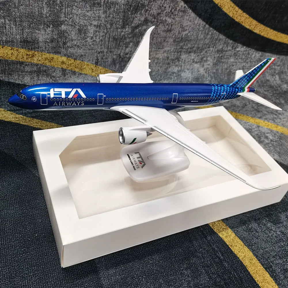 Toy Planes Plastic ABS 36CM 1/200 Scale Airplanes Model A350-900 Italy ITA Airline Collection Assembly Plane Model Building Kit