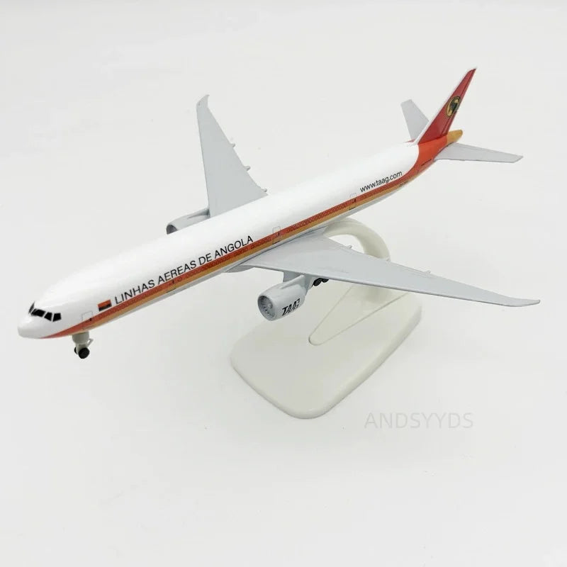 20cm Aircraft Models B777 Angola Airways Metal Diecast Airplane For Children Avaition Miniature Souvenir Toy Planes With Base