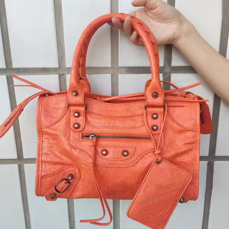 New 2026 Autumn and Winter Handbag Crossbody Large Capacity City Motorcycle Shoulder Bag Tote Bag for Women Luxury Handbags