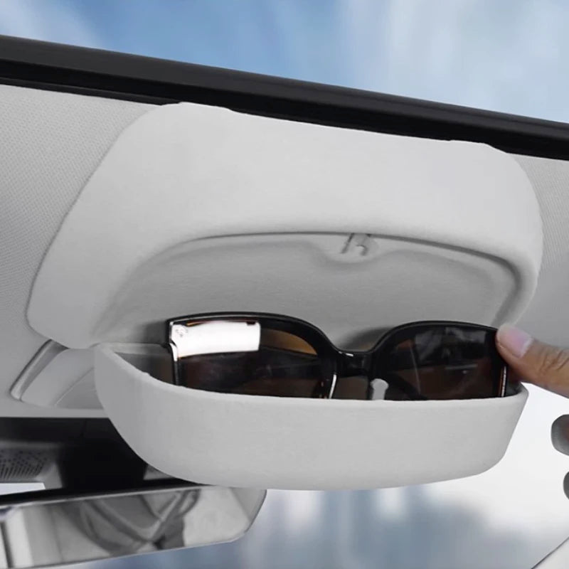 For Geely ZEEKR 7X 2025 2026 Roof-Mounted Sunglasses Clip Holder Suede Sunglasses Storage Box Car Styling Modified Accessories