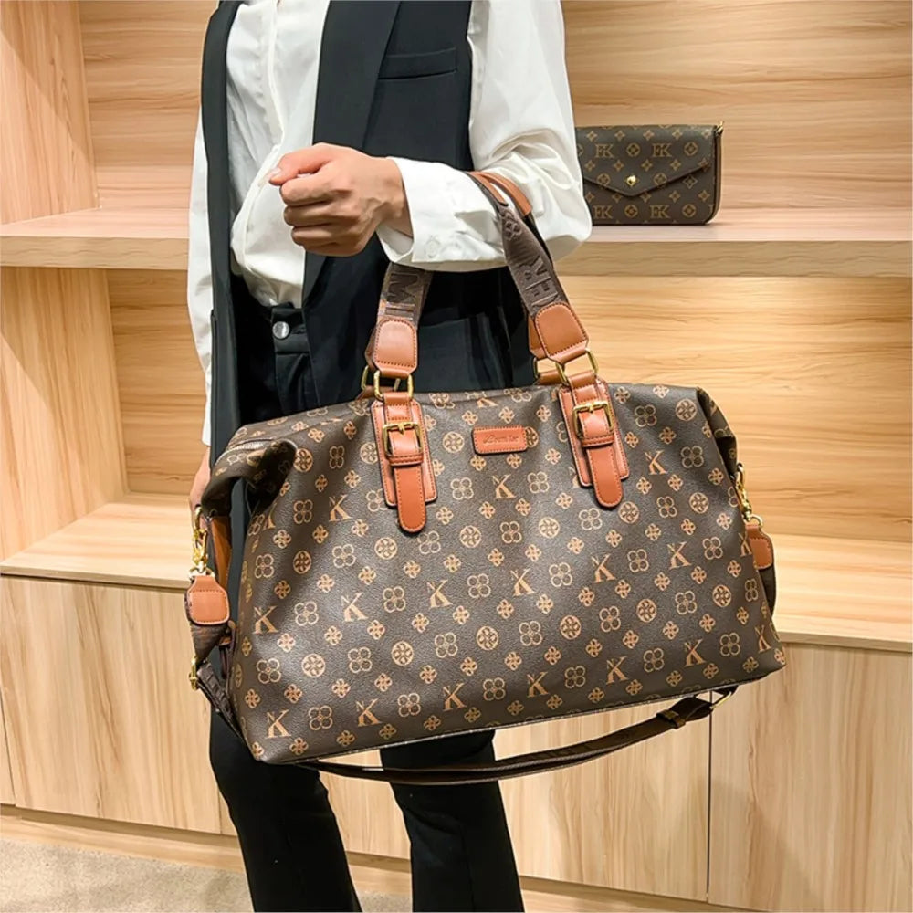 2025 New Fashionable Casual Handheld Travel Bag for Women, Large Capacity Leather Crossover Tote Bag