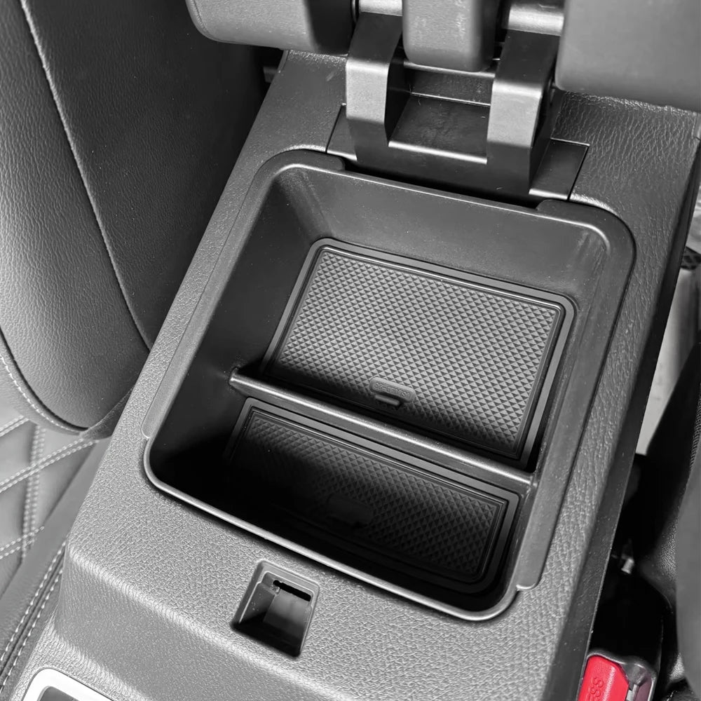 For Mitsubishi Outlander 2023 2024 2025 Armrest Storage Box Center Console Tray Plate Organizer Container Interior Accessories