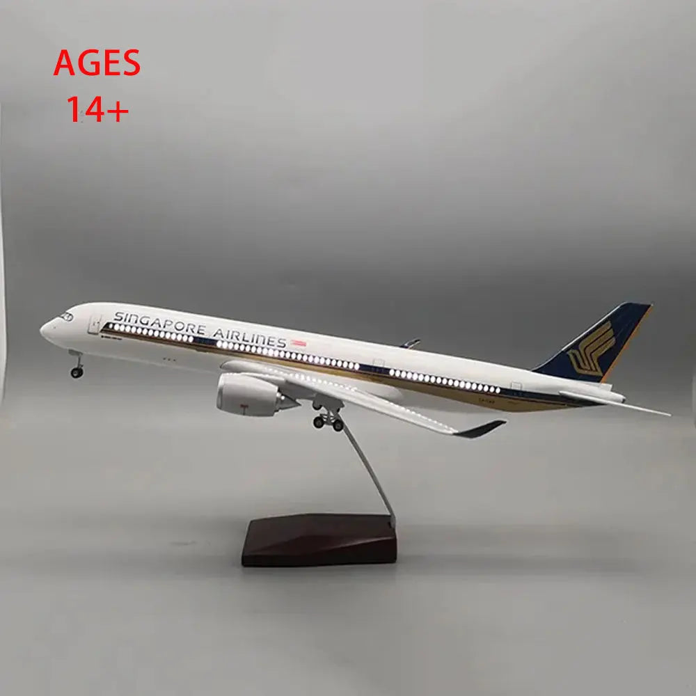 Singapore Airways A350/A380/B747 scale aircraft Toy 47CM Airplane model Light Wheel Diecast Resin Plane model plane kits