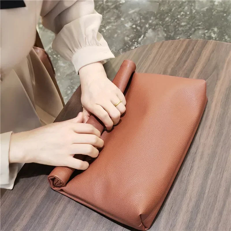 Personality lazy casual Women Clutches soft PU leather Lady evening bags Trend party girl Envelope Bag Phone Laptop Bags
