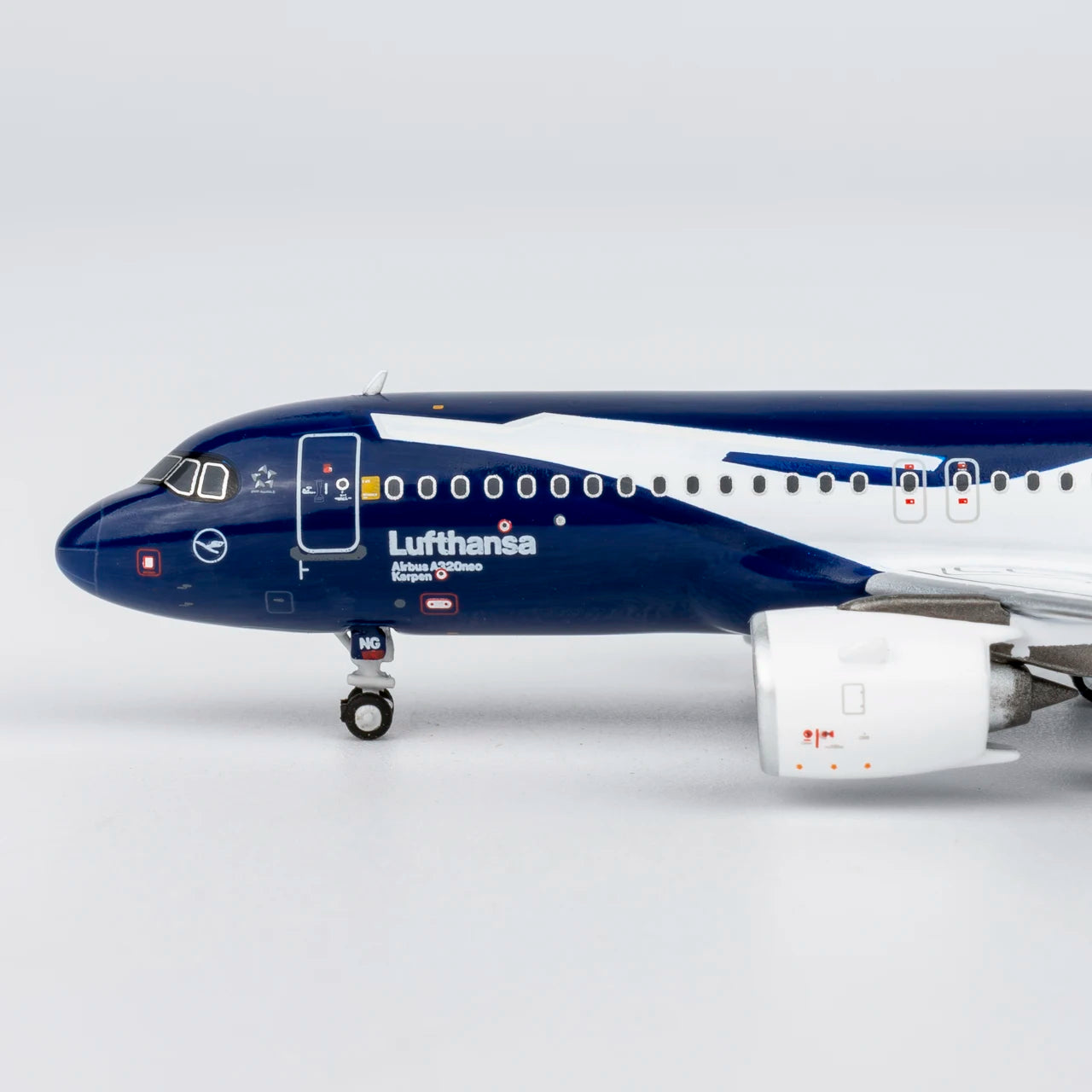 15072 Alloy Collectible Plane Gift NG Models 1:400 Lufthansa Airlines [100 Years] Airbus A320neo Diecast Aircraft Model D-AING
