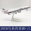20cm airplane kids toys Scale 1/400 Air Malaysia MD11 Alloy Model Plane Kit Static Diecast Aircraft With Display Stand Aviation